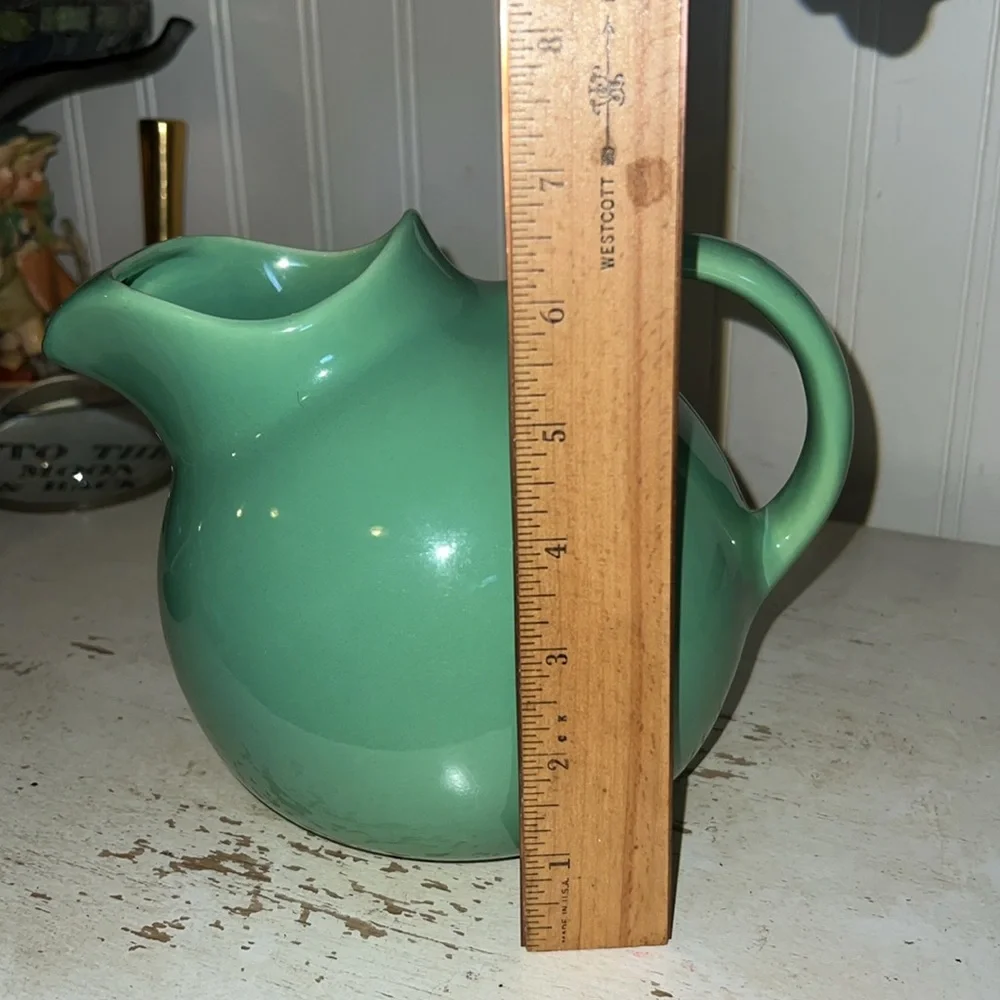 Vintage 1940’s Franciscan Gladding McBean El Patio green ball pitcher